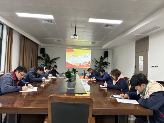 鋼構(gòu)公司開展“導(dǎo)師帶徒”理論考試 鋼構(gòu)公司開展“導(dǎo)師帶徒”理論考試