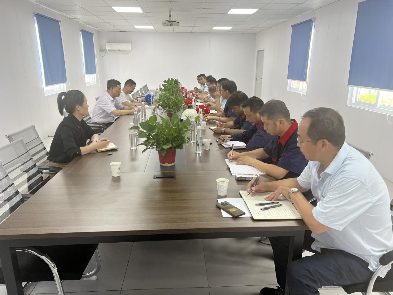 集團公司總經(jīng)理丁士啟到銅基新材料項目調(diào)研指導(dǎo)工作 集團公司總經(jīng)理丁士啟到銅基新材料項目調(diào)研指導(dǎo)工作